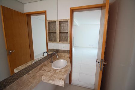 Apartamento à venda com 145m², 3 quartos e 3 vagasBanheiro