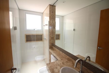 Apartamento à venda com 145m², 3 quartos e 3 vagasBanheiro