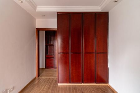 Apartamento à venda com 189m², 3 quartos e 3 vagasQuarto