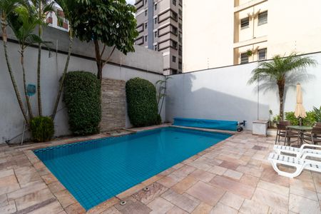 Apartamento à venda com 189m², 3 quartos e 3 vagasÁrea comum - Piscina