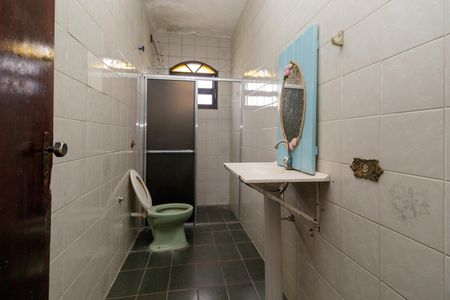 Casa para alugar com 249m², 3 quartos e 2 vagasBanheiro Social