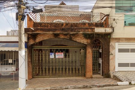 Casa para alugar com 249m², 3 quartos e 2 vagasFachada