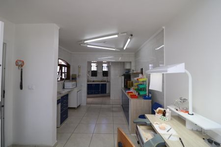 Casa à venda com 180m², 2 quartos e 2 vagasÁrea comum