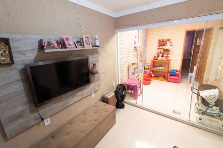 Casa para alugar com 400m², 3 quartos e 3 vagas Casa para alugar com 400m², 3 quartos e 3 vagasSala de TV