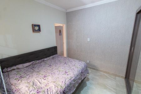 Casa para alugar com 400m², 3 quartos e 3 vagas Casa para alugar com 400m², 3 quartos e 3 vagasQuarto 2