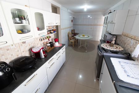 Casa para alugar com 400m², 3 quartos e 3 vagas Casa para alugar com 400m², 3 quartos e 3 vagasCozinha