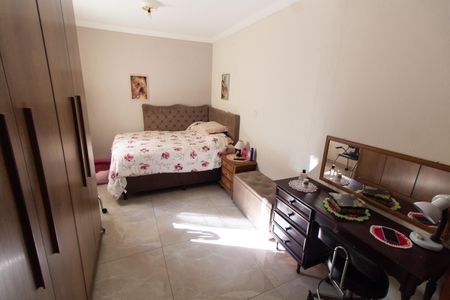 Casa para alugar com 400m², 3 quartos e 3 vagas Casa para alugar com 400m², 3 quartos e 3 vagasQuarto 1