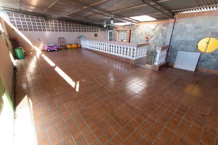 Casa para alugar com 400m², 3 quartos e 3 vagas Casa para alugar com 400m², 3 quartos e 3 vagasÁrea Externa