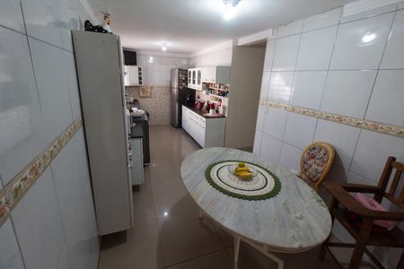 Casa para alugar com 400m², 3 quartos e 3 vagas Casa para alugar com 400m², 3 quartos e 3 vagasCozinha