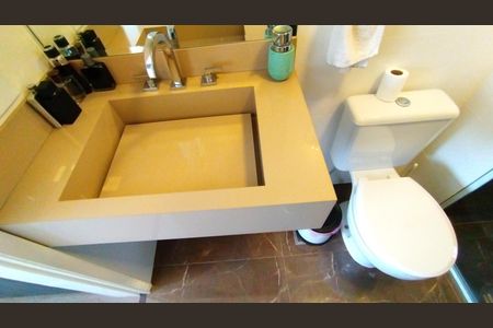 Apartamento à venda com 105m², 3 quartos e 2 vagasBanheiro da Suíte 2