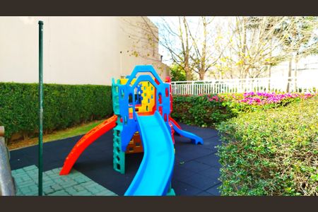 Apartamento à venda com 105m², 3 quartos e 2 vagasÁrea Comum - Playground