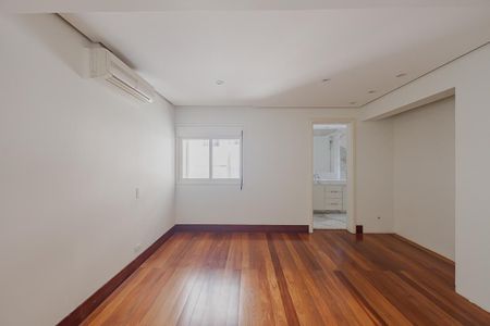 Apartamento à venda com 164m², 2 quartos e 2 vagasSuíte 1