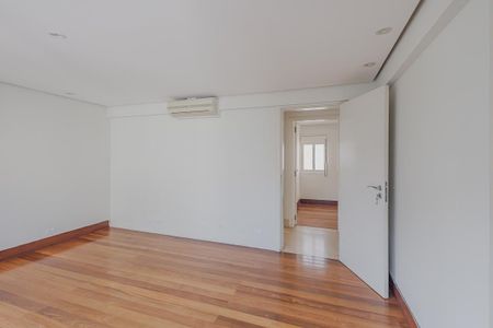 Apartamento à venda com 164m², 2 quartos e 2 vagasSuíte 2