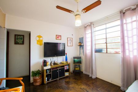 Apartamento à venda com 47m², 2 quartos e sem vagaSala