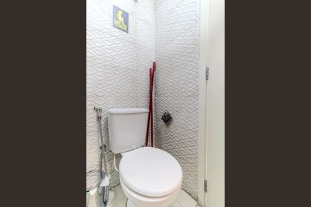 Apartamento à venda com 33m², 2 quartos e sem vagaBanheiro