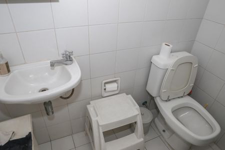 Apartamento à venda com 244m², 4 quartos e 4 vagas Banheiro de Serviço