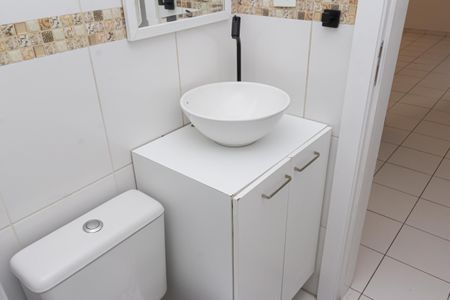 Apartamento para alugar com 43m², 2 quartos e 1 vaga Apartamento para alugar com 43m², 2 quartos e 1 vagaBanheiro