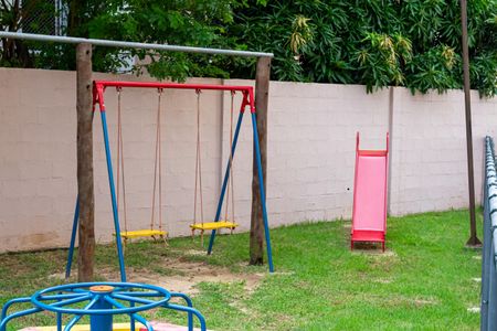 Apartamento para alugar com 43m², 2 quartos e 1 vaga Apartamento para alugar com 43m², 2 quartos e 1 vagaÁrea comum - Playground