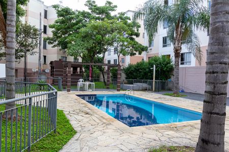Apartamento para alugar com 43m², 2 quartos e 1 vaga Apartamento para alugar com 43m², 2 quartos e 1 vagaÁrea comum - Piscina