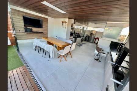 Apartamento à venda com 480m², 2 quartos e 4 vagas Apartamento à venda com 480m², 2 quartos e 4 vagasCobertura