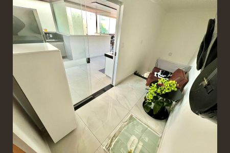 Apartamento à venda com 480m², 2 quartos e 4 vagas Apartamento à venda com 480m², 2 quartos e 4 vagasSala piso superior