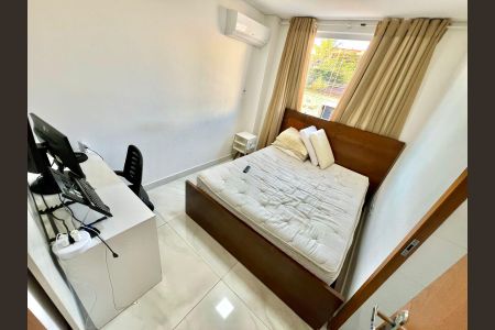 Apartamento à venda com 480m², 2 quartos e 4 vagas Apartamento à venda com 480m², 2 quartos e 4 vagasSuíte