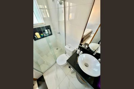 Apartamento à venda com 480m², 2 quartos e 4 vagas Apartamento à venda com 480m², 2 quartos e 4 vagasBanheiro da Suíte