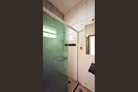 Casa à venda com 250m², 3 quartos e 1 vaga Casa à venda com 250m², 3 quartos e 1 vagaBanheiro