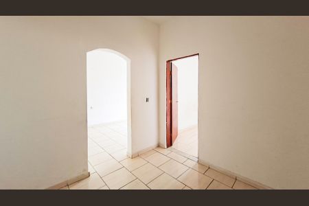 Casa à venda com 250m², 3 quartos e 1 vaga Casa à venda com 250m², 3 quartos e 1 vagaSala