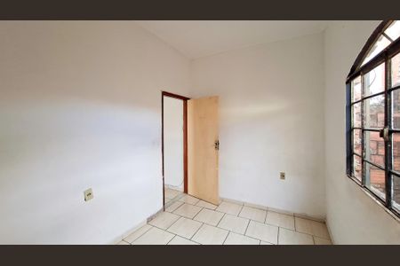 Casa à venda com 250m², 3 quartos e 1 vaga Casa à venda com 250m², 3 quartos e 1 vagaQuarto