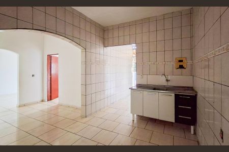 Casa à venda com 250m², 3 quartos e 1 vaga Casa à venda com 250m², 3 quartos e 1 vagaCozinha