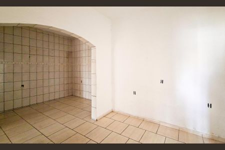 Casa à venda com 250m², 3 quartos e 1 vaga Casa à venda com 250m², 3 quartos e 1 vagaSala