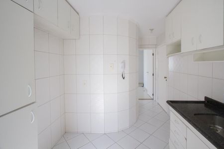 Apartamento à venda com 91m², 2 quartos e 1 vaga Apartamento à venda com 91m², 2 quartos e 1 vagaCozinha