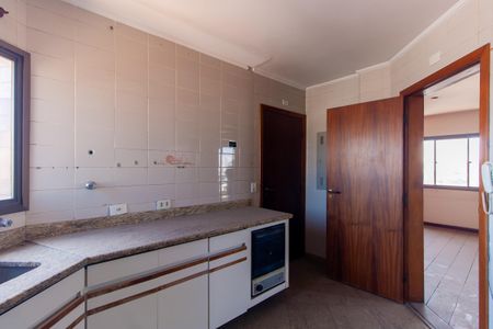 Apartamento à venda com 154m², 3 quartos e 1 vaga Apartamento à venda com 154m², 3 quartos e 1 vagaCozinha