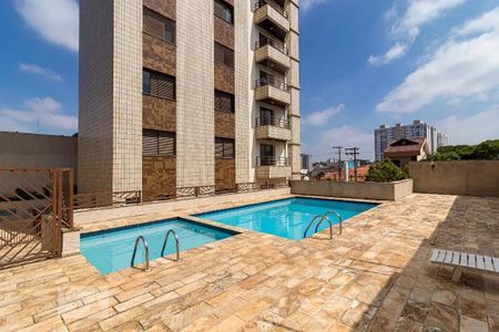 Apartamento à venda com 154m², 3 quartos e 1 vaga Apartamento à venda com 154m², 3 quartos e 1 vagaÁrea comum - Piscina