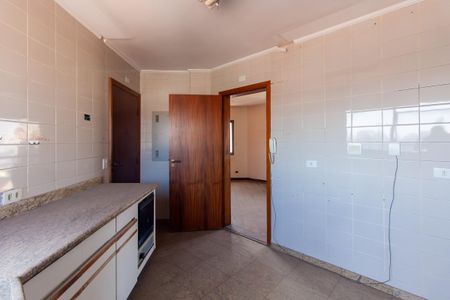 Apartamento à venda com 154m², 3 quartos e 1 vaga Apartamento à venda com 154m², 3 quartos e 1 vagaCozinha