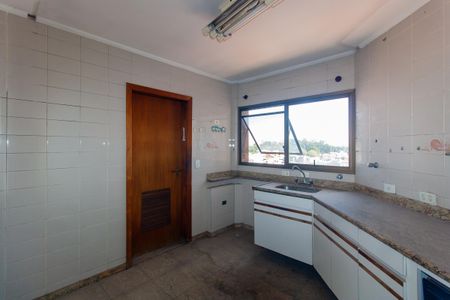 Apartamento à venda com 154m², 3 quartos e 1 vaga Apartamento à venda com 154m², 3 quartos e 1 vagaCozinha