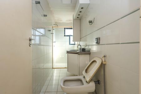 Apartamento à venda com 177m², 3 quartos e 3 vagasBanheiro da Suíte 1