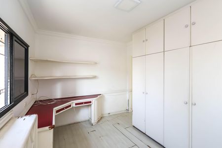 Apartamento à venda com 177m², 3 quartos e 3 vagasSuíte 2