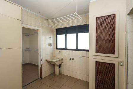 Apartamento à venda com 177m², 3 quartos e 3 vagasÁrea de Serviço