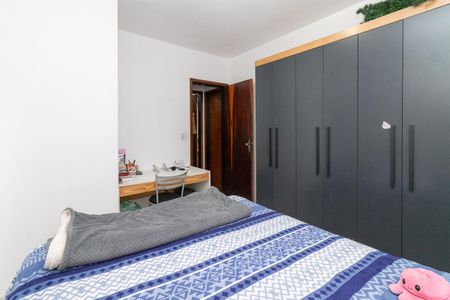 Casa de condomínio à venda com 74m², 2 quartos e 1 vagaQuarto 2