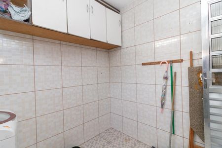 Casa de condomínio à venda com 74m², 2 quartos e 1 vagaÁrea de Serviço