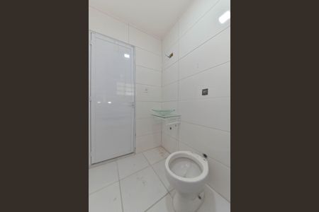Casa à venda com 250m², 4 quartos e 9 vagasBanheiro Social