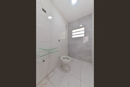 Casa à venda com 250m², 4 quartos e 9 vagasBanheiro Social