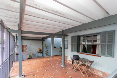 Casa à venda com 250m², 3 quartos e 3 vagas Casa à venda com 250m², 3 quartos e 3 vagasGaragem