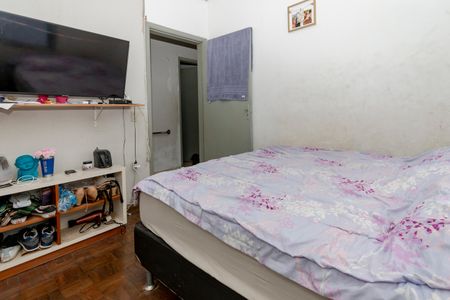 Casa à venda com 250m², 3 quartos e 3 vagas Casa à venda com 250m², 3 quartos e 3 vagasQuarto 2