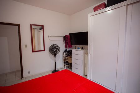 Casa à venda com 300m², 2 quartos e 2 vagas Casa à venda com 300m², 2 quartos e 2 vagasQuarto 1