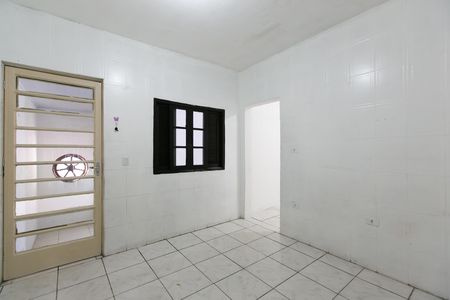 Casa para alugar com 80m², 3 quartos e sem vaga Casa para alugar com 80m², 3 quartos e sem vagaSala