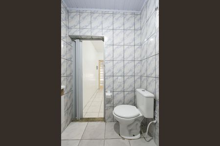 Casa para alugar com 80m², 3 quartos e sem vaga Casa para alugar com 80m², 3 quartos e sem vagaBanheiro