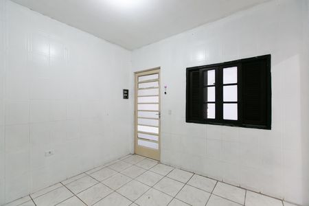 Casa para alugar com 80m², 3 quartos e sem vaga Casa para alugar com 80m², 3 quartos e sem vagaSala